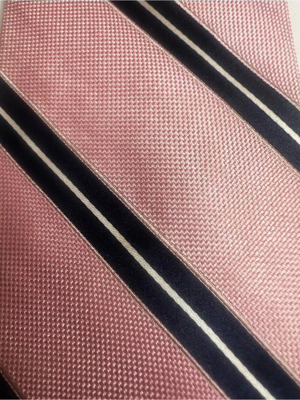 Tommy Hilfiger‎ Mens 100% Silk Designer Tie Pink Blue Striped Preppy Necktie Y2K
